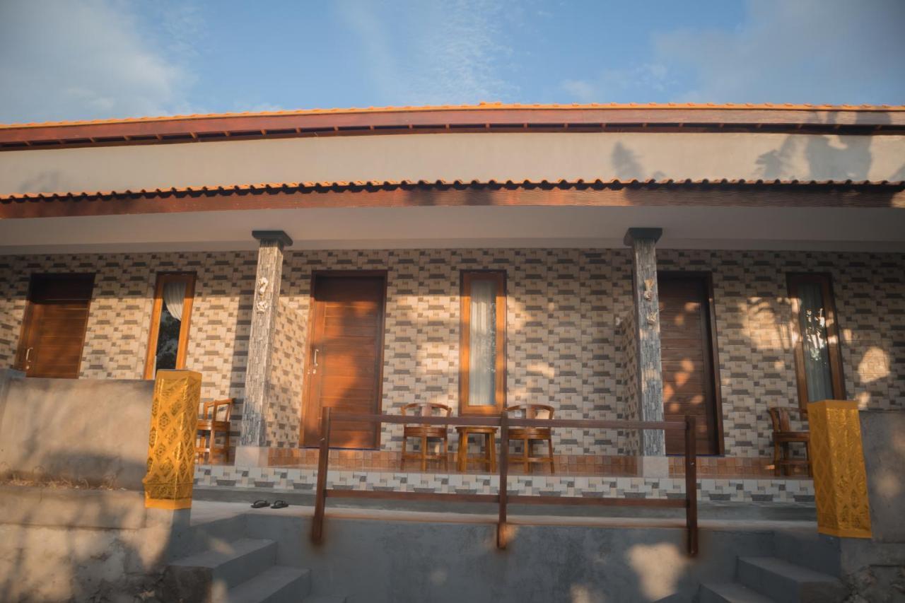 Prasi Sunrise Homestay Toyapakeh Exterior foto